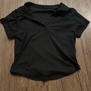 Black cropped polo shirt